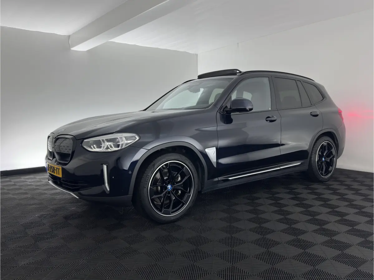 High Executive 80 kWh [3-Fase-11kW] {SoH-99%} (INCL-BTW) Aut. *PANO | LEATHER | HARMAN/KARDON | ADAPTIVE-CRUISE | FULL-LED | BLINDSPOT | MEMORY-PACK | DIGI-COCKPIT | HEATED-SPORTSEATS | KEYL
