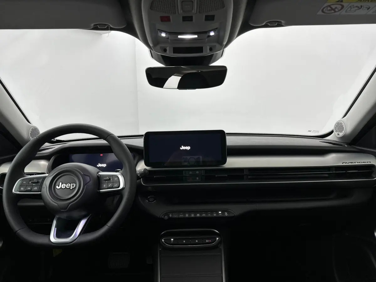 1.2 e-Hybrid Summit | Hoge Korting | Panorama Dak | Stoelverwarming | NAV | Adaptive Cruisecontrol |