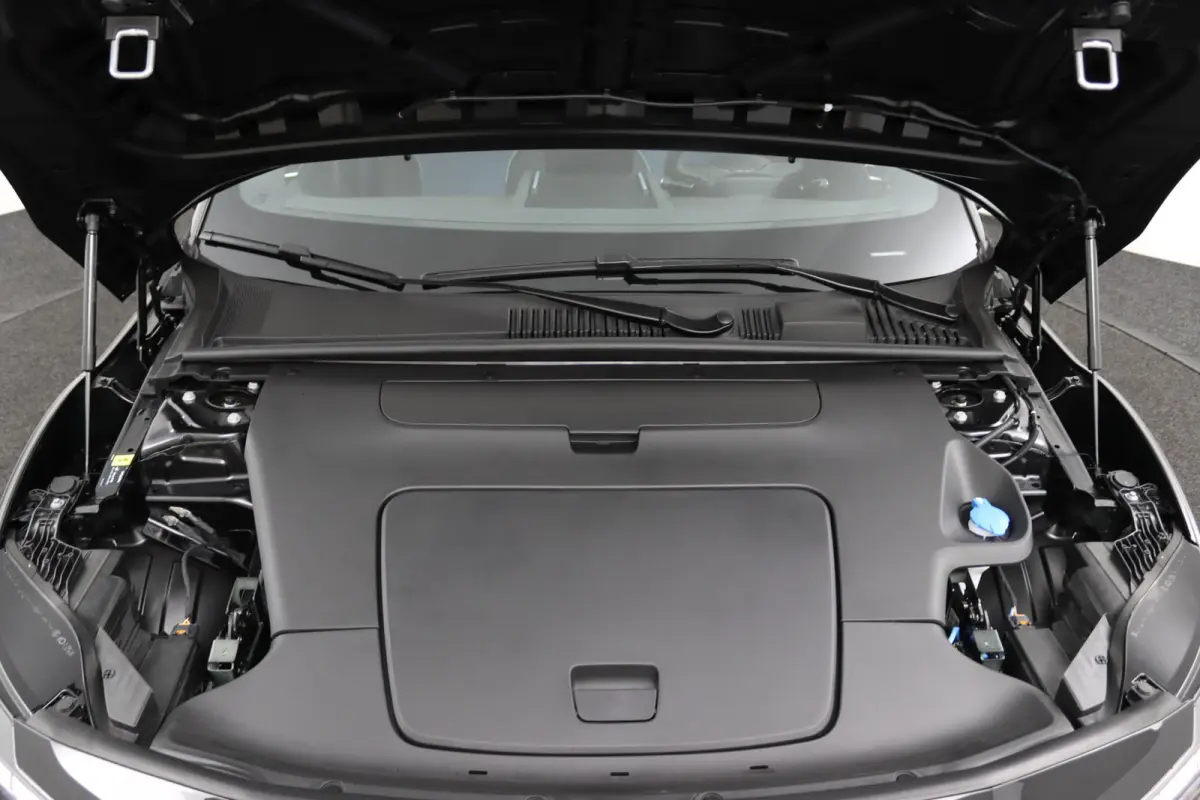 P3 Long Range Plus Europa 69 kWh | Snel Leverbaar! | Stoelverwarming | Camera | Harman/Kardon |
