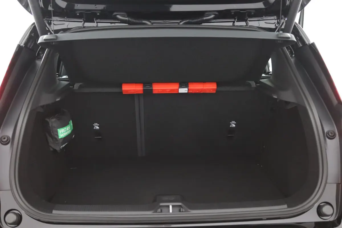 P3 Long Range Plus Europa 69 kWh | Snel Leverbaar! | Stoelverwarming | Camera | Harman/Kardon |