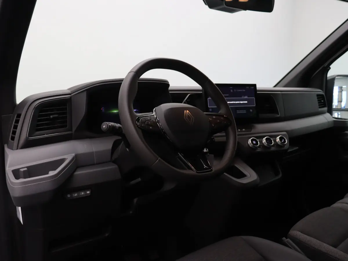 T35 L2H2 Extra long range 87 kWh | 2450 kg Trekgewicht | Climate control | Stoelverwarming | Apple Carplay | Android auto |