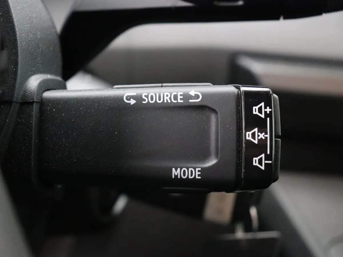 T35 L2H2 Extra long range 87 kWh | 2450 kg Trekgewicht | Climate control | Stoelverwarming | Apple Carplay | Android auto |