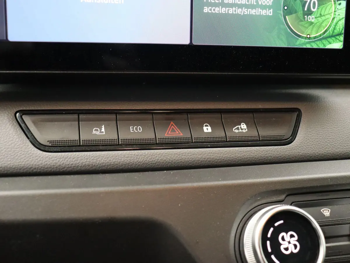 T35 L2H2 Extra long range 87 kWh | 2450 kg Trekgewicht | Climate control | Stoelverwarming | Apple Carplay | Android auto |