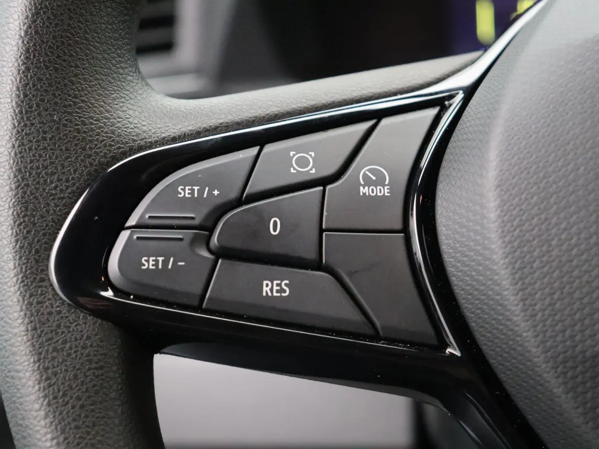 T35 L2H2 Extra long range 87 kWh | 2450 kg Trekgewicht | Climate control | Stoelverwarming | Apple Carplay | Android auto |