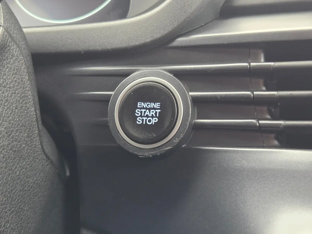 1.0 T-GDI 100pk Premium | Carplay | Climate control | Cruise control | Stoel/stuurverwarming | Camera | Parkeersensoren | DAB | Premium Audio | Lichtmetalen velgen | Navigatie
