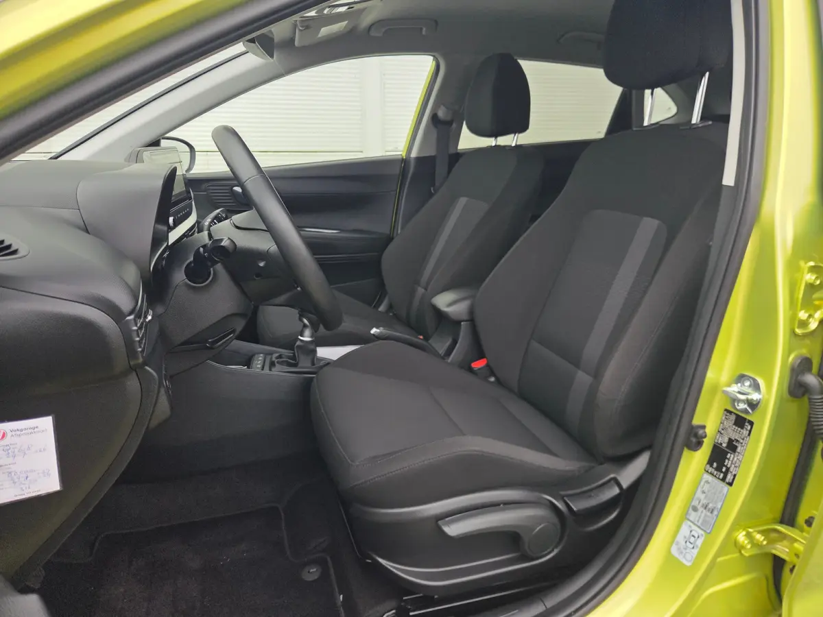 1.0 T-GDI 100pk Premium | Carplay | Climate control | Cruise control | Stoel/stuurverwarming | Camera | Parkeersensoren | DAB | Premium Audio | Lichtmetalen velgen | Navigatie