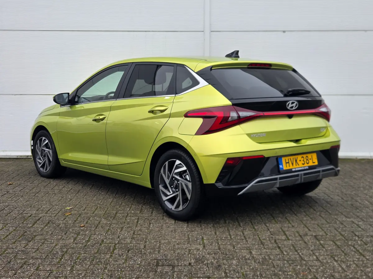 1.0 T-GDI 100pk Premium | Carplay | Climate control | Cruise control | Stoel/stuurverwarming | Camera | Parkeersensoren | DAB | Premium Audio | Lichtmetalen velgen | Navigatie