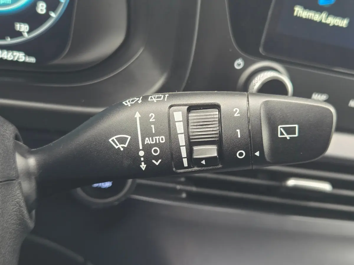 1.0 T-GDI 100pk Premium | Carplay | Climate control | Cruise control | Stoel/stuurverwarming | Camera | Parkeersensoren | DAB | Premium Audio | Lichtmetalen velgen | Navigatie