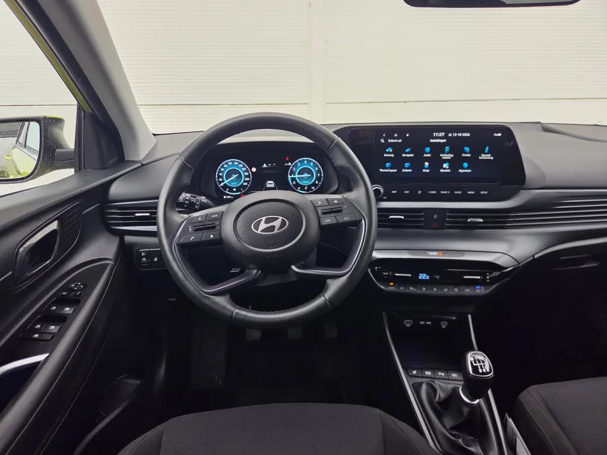 1.0 T-GDI 100pk Premium | Carplay | Climate control | Cruise control | Stoel/stuurverwarming | Camera | Parkeersensoren | DAB | Premium Audio | Lichtmetalen velgen | Navigatie