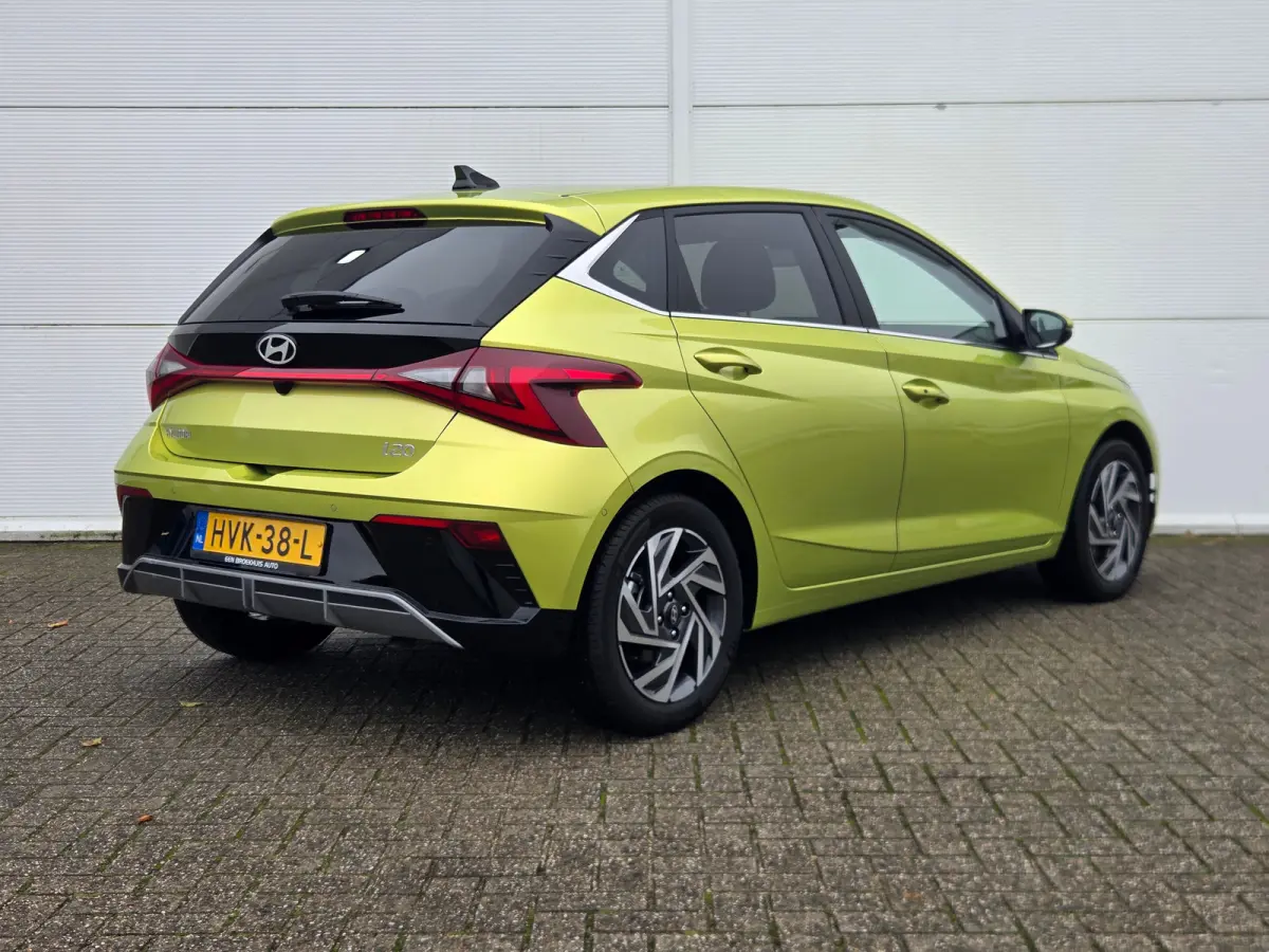 1.0 T-GDI 100pk Premium | Carplay | Climate control | Cruise control | Stoel/stuurverwarming | Camera | Parkeersensoren | DAB | Premium Audio | Lichtmetalen velgen | Navigatie