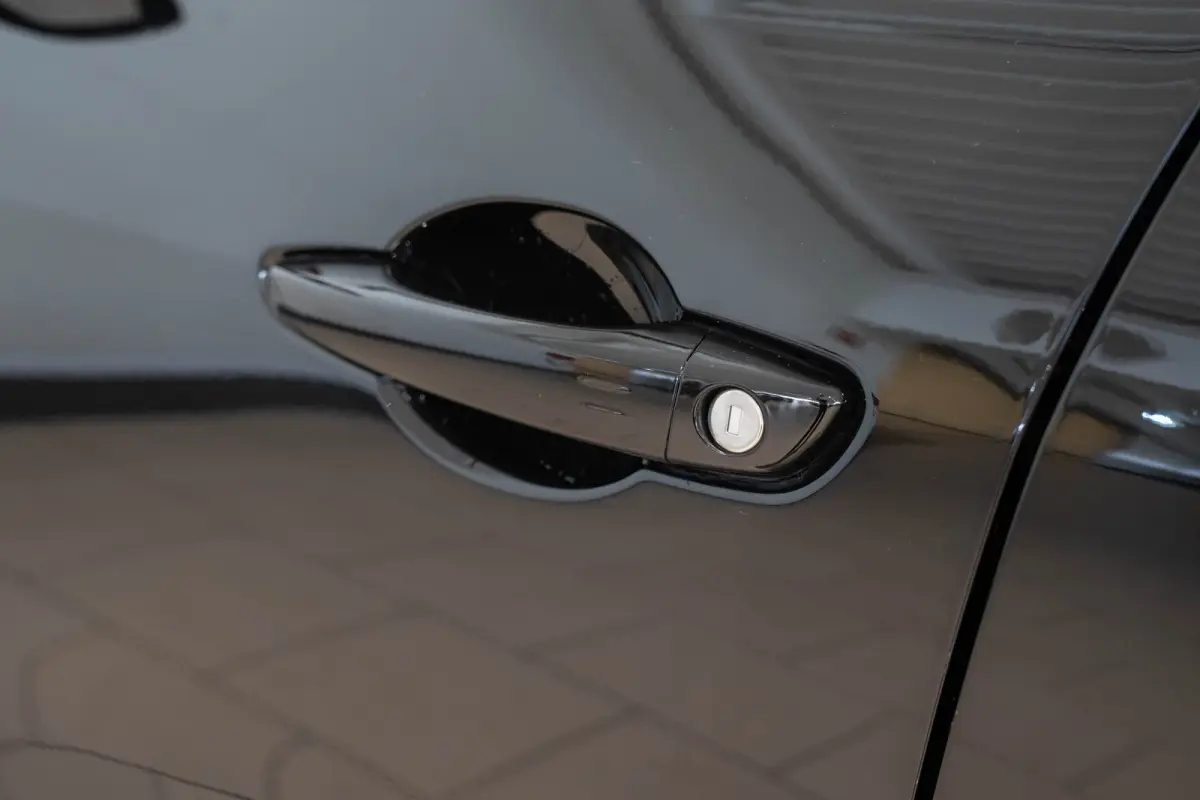 1.2 Hybrid Urban | Camera | Keyless | Parkeersensoren | Navigatie | Climate Controle | Lichtmetalen velgen | Apple Carplay & Android Auto |
