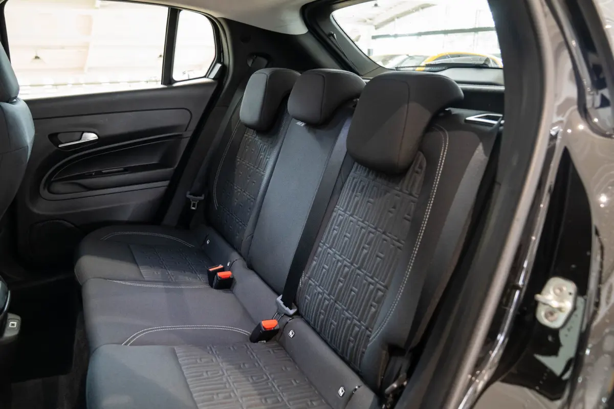 1.2 Hybrid Urban | Camera | Keyless | Parkeersensoren | Navigatie | Climate Controle | Lichtmetalen velgen | Apple Carplay & Android Auto |