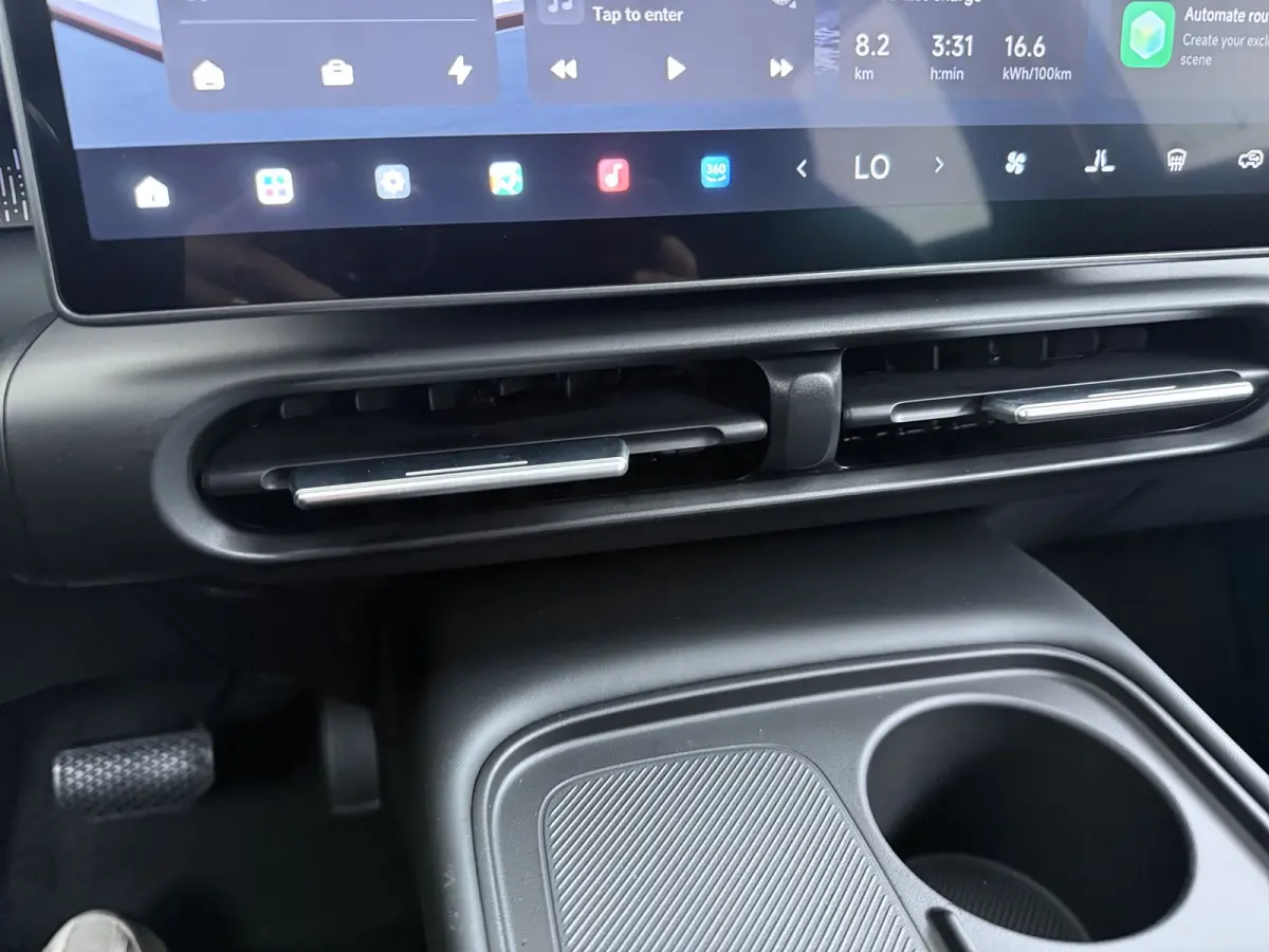 ProMax Design 53 kWh | €1000 korting!! |  Carplay | Adaptieve Cruise Control | Keyless | Led-verlichting | 18" Lichtmetalen Velgen | Parkeersensoren voor & achter | Rondomzicht camera