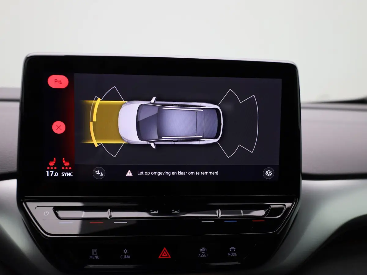 Life 77 kWh 204 PK | SoH 93% | Automaat | Warmtepomp | Navigatie | Parkeersensoren | Stoelverwarming | Stuurverwarming | Apple Carplay | Android Auto | 20" Lichtmetalen velgen |