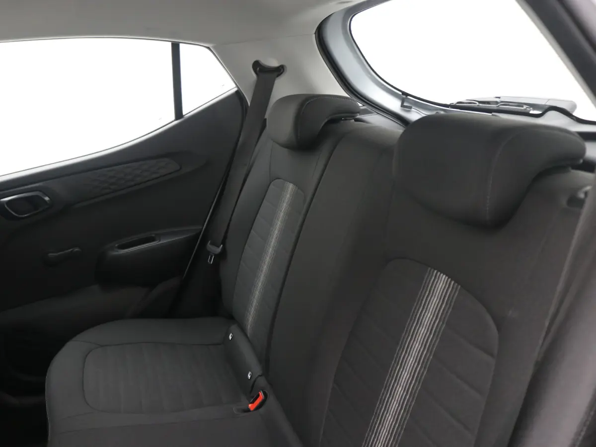 1.0 Comfort | Airco | Apple Carplay/Android Auto|telefoonintegratie premium | Armsteun voor