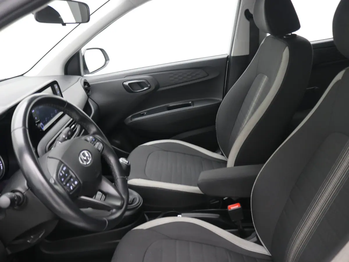 1.0 Comfort | Airco | Apple Carplay/Android Auto|telefoonintegratie premium | Armsteun voor