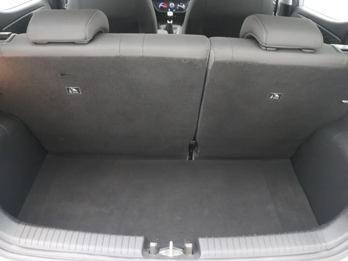 1.0 Comfort | Airco | Apple Carplay/Android Auto|telefoonintegratie premium | Armsteun voor