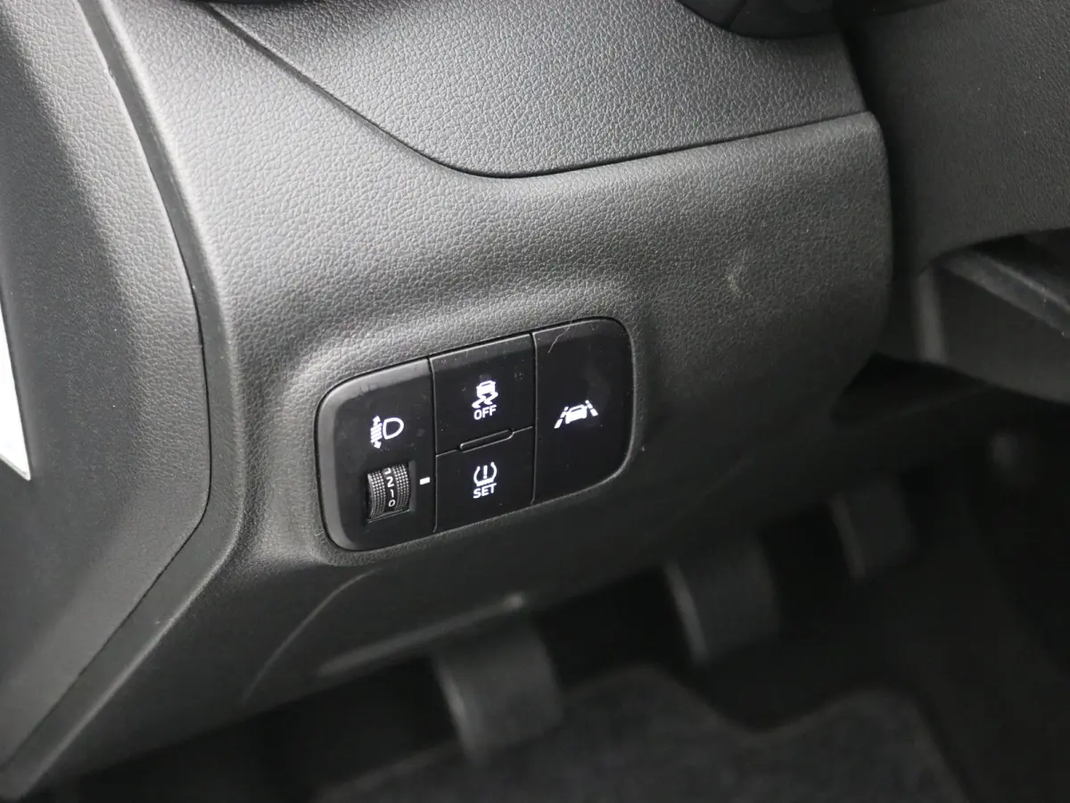 1.0 Comfort | Airco | Apple Carplay/Android Auto|telefoonintegratie premium | Armsteun voor
