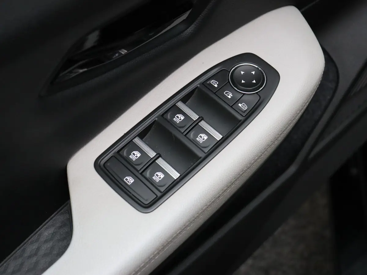 EV60 Optimum Charge Iconic | Harman Kardon | Adaptive Cruise | Stoel & Stuurwielverwarming | Massage Stoel |