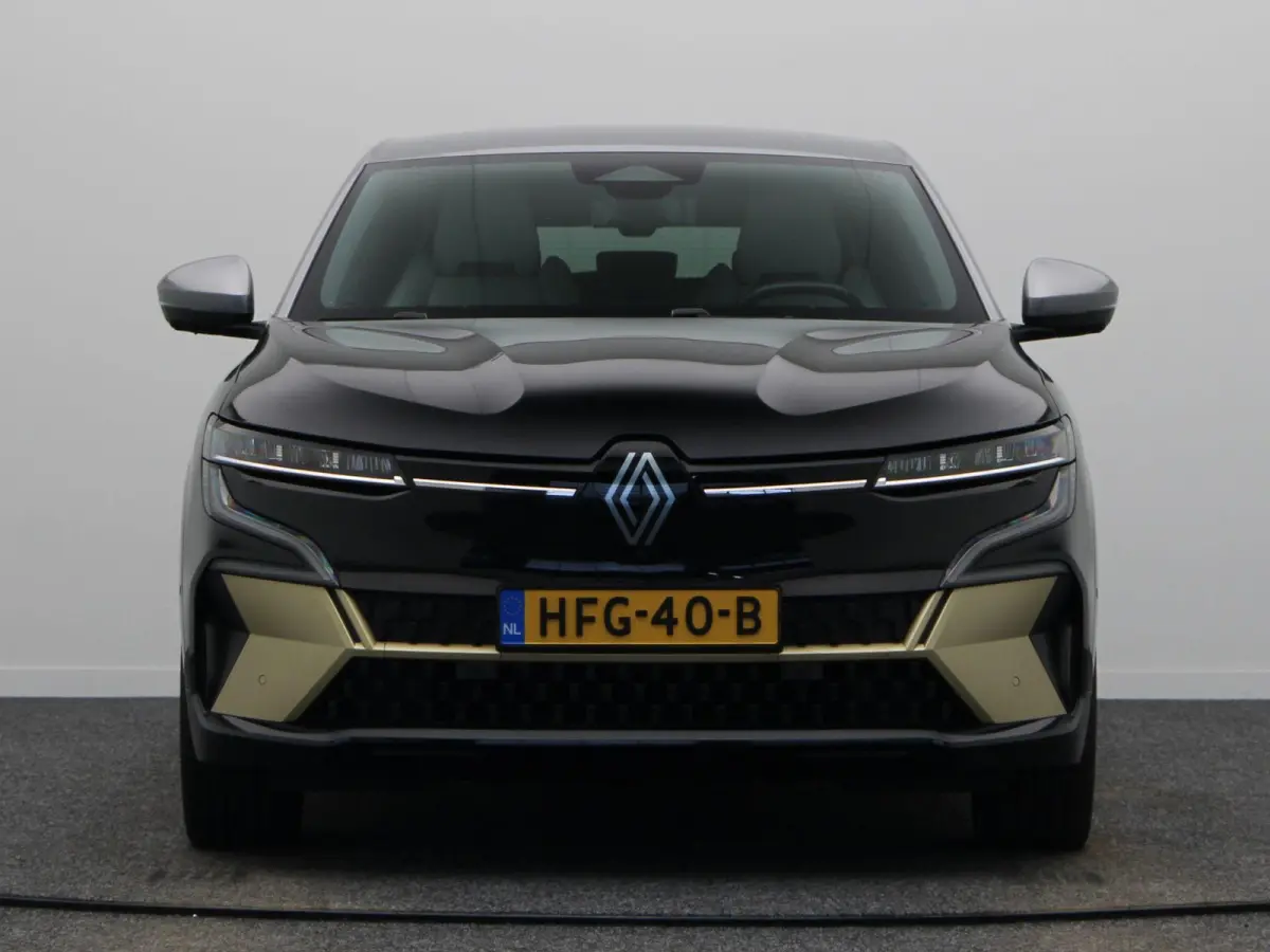 EV60 Optimum Charge Iconic | Harman Kardon | Adaptive Cruise | Stoel & Stuurwielverwarming | Massage Stoel |