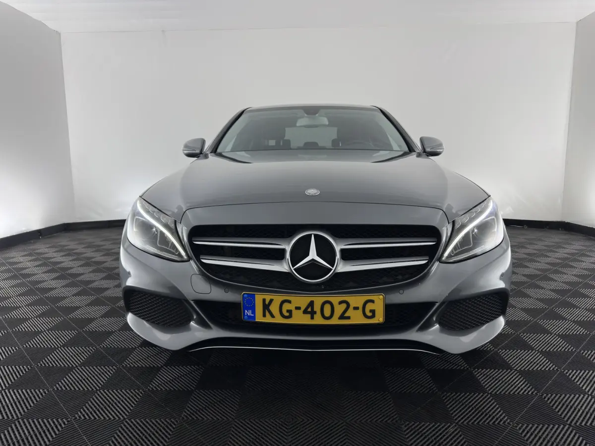350 e Lease Edition (Plug-in) Aut. *FULL-LED | SPORTSEATS | NAVI-FULLMAP | AMBIENT-LIGHT | AIRMATIC | PRIVACY-GLASS | ECC | PDC | CRUISE | 17''ALU*