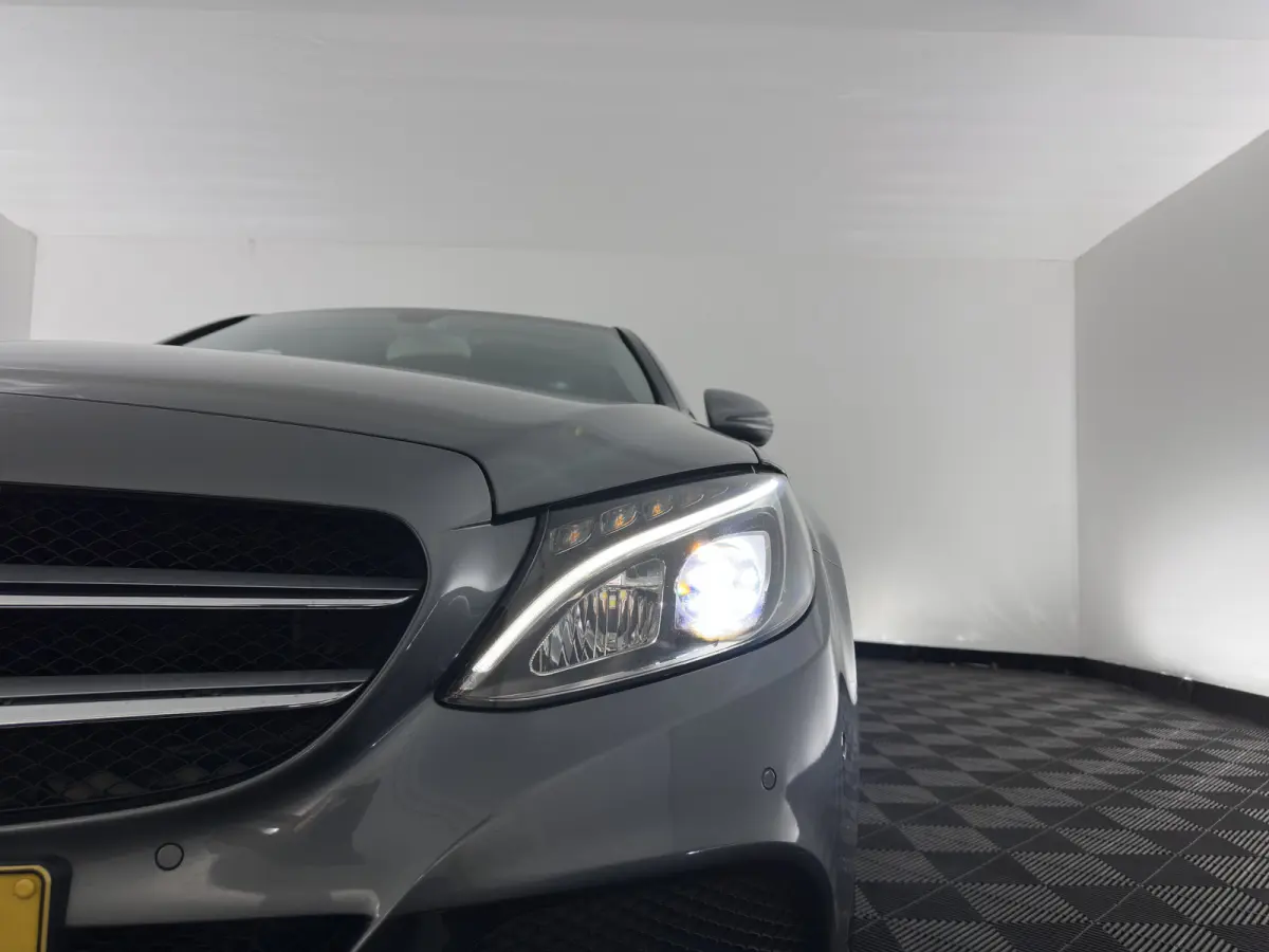 350 e Lease Edition (Plug-in) Aut. *FULL-LED | SPORTSEATS | NAVI-FULLMAP | AMBIENT-LIGHT | AIRMATIC | PRIVACY-GLASS | ECC | PDC | CRUISE | 17''ALU*