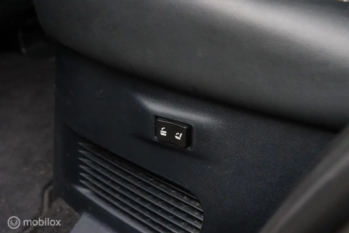 300h AWD Luxury Line|LEDER|CAMERA|STOELVENTILATIE|MARK LEVINSON AUDIO