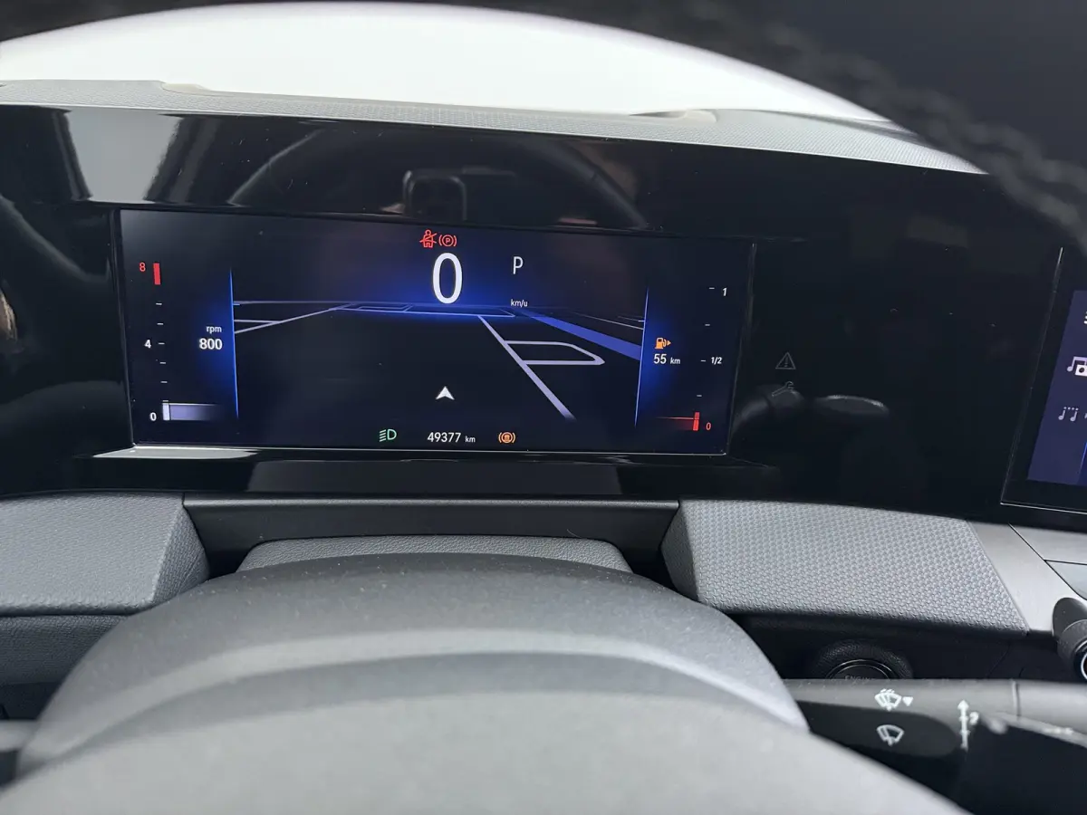 1.2 Ultimate | Achteruitrijcamera | Alcantara bekleding | Apple Carplay/Android Auto|telefoonintegratie premium