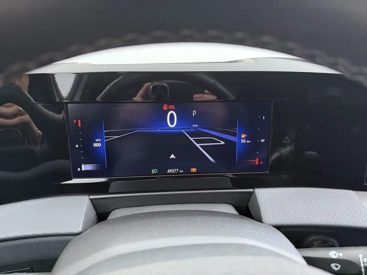 1.2 Ultimate | Achteruitrijcamera | Alcantara bekleding | Apple Carplay/Android Auto|telefoonintegratie premium