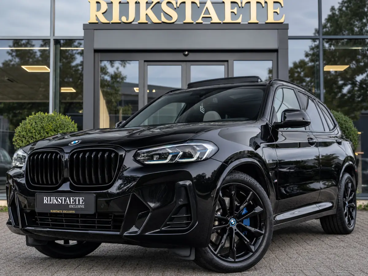xDrive30e M-Sport|PANO|HUD|CAM|APP|LASER|STUURVW.|20'