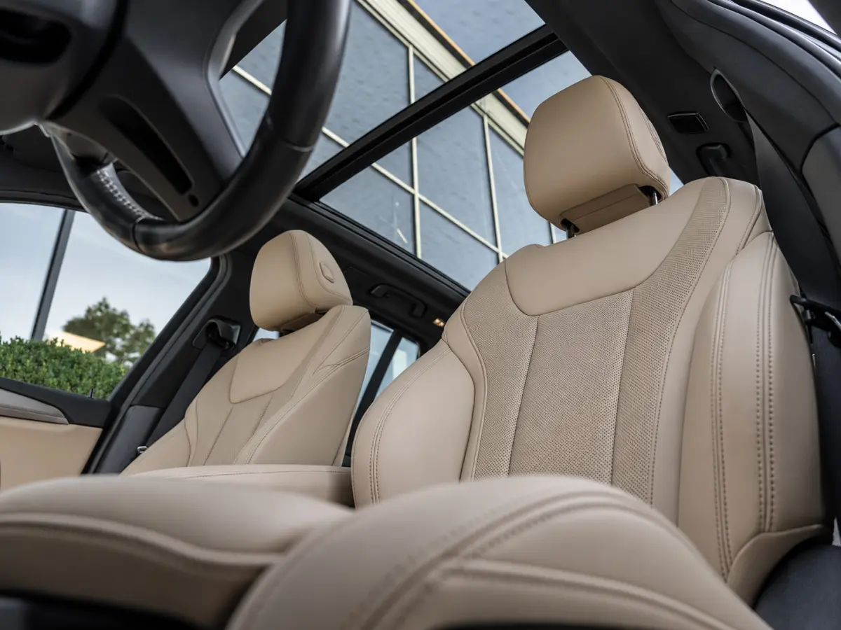 xDrive30e M-Sport|PANO|HUD|CAM|APP|LASER|STUURVW.|20'