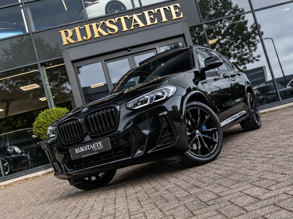 xDrive30e M-Sport|PANO|HUD|CAM|APP|LASER|STUURVW.|20'