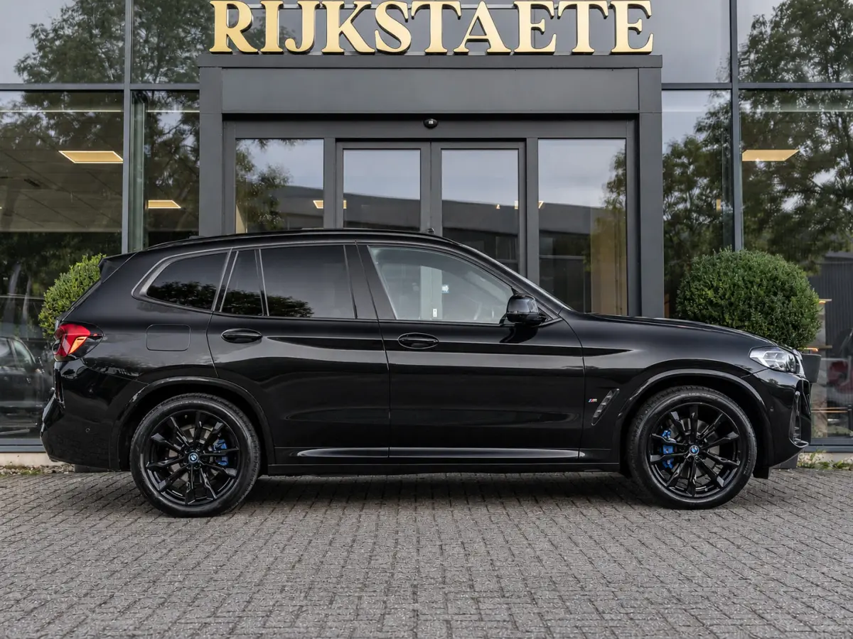 xDrive30e M-Sport|PANO|HUD|CAM|APP|LASER|STUURVW.|20'