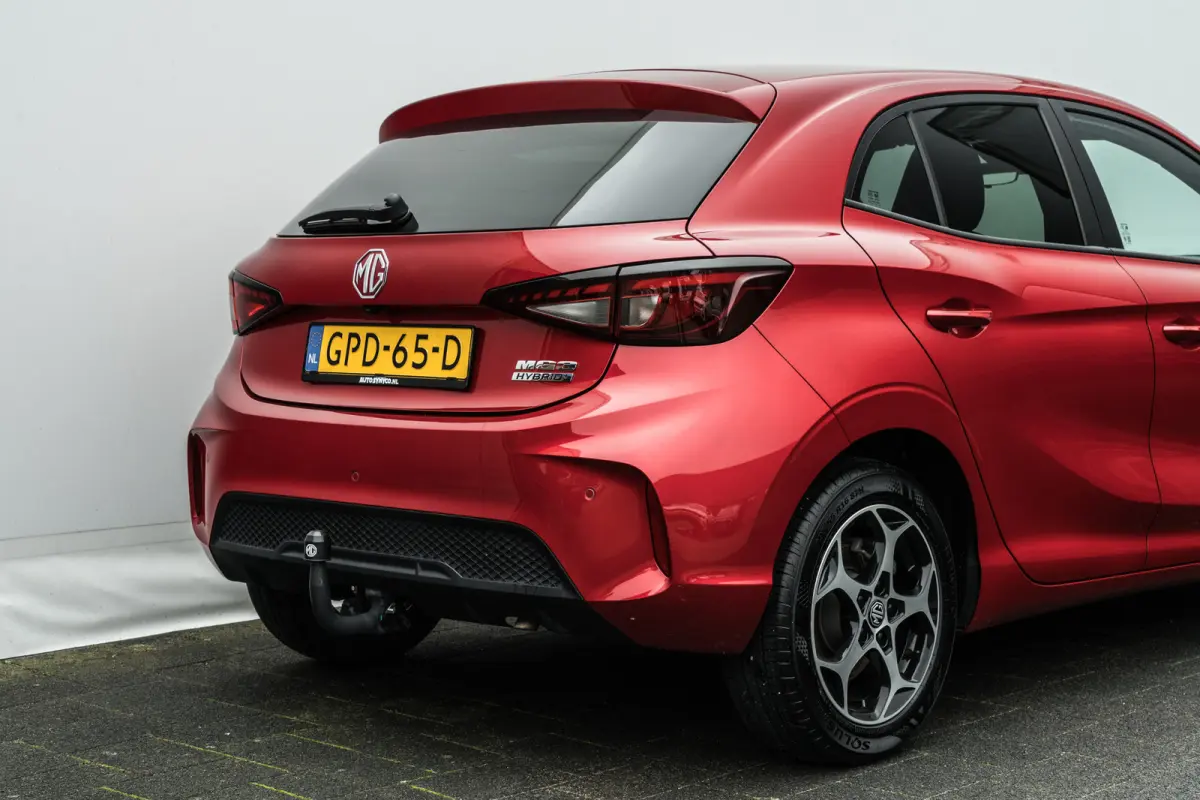 1.5 Hybrid+ Luxury | 360 Camera | Trekhaak | Adapt. Cruise | Carplay | Stoelverwarming