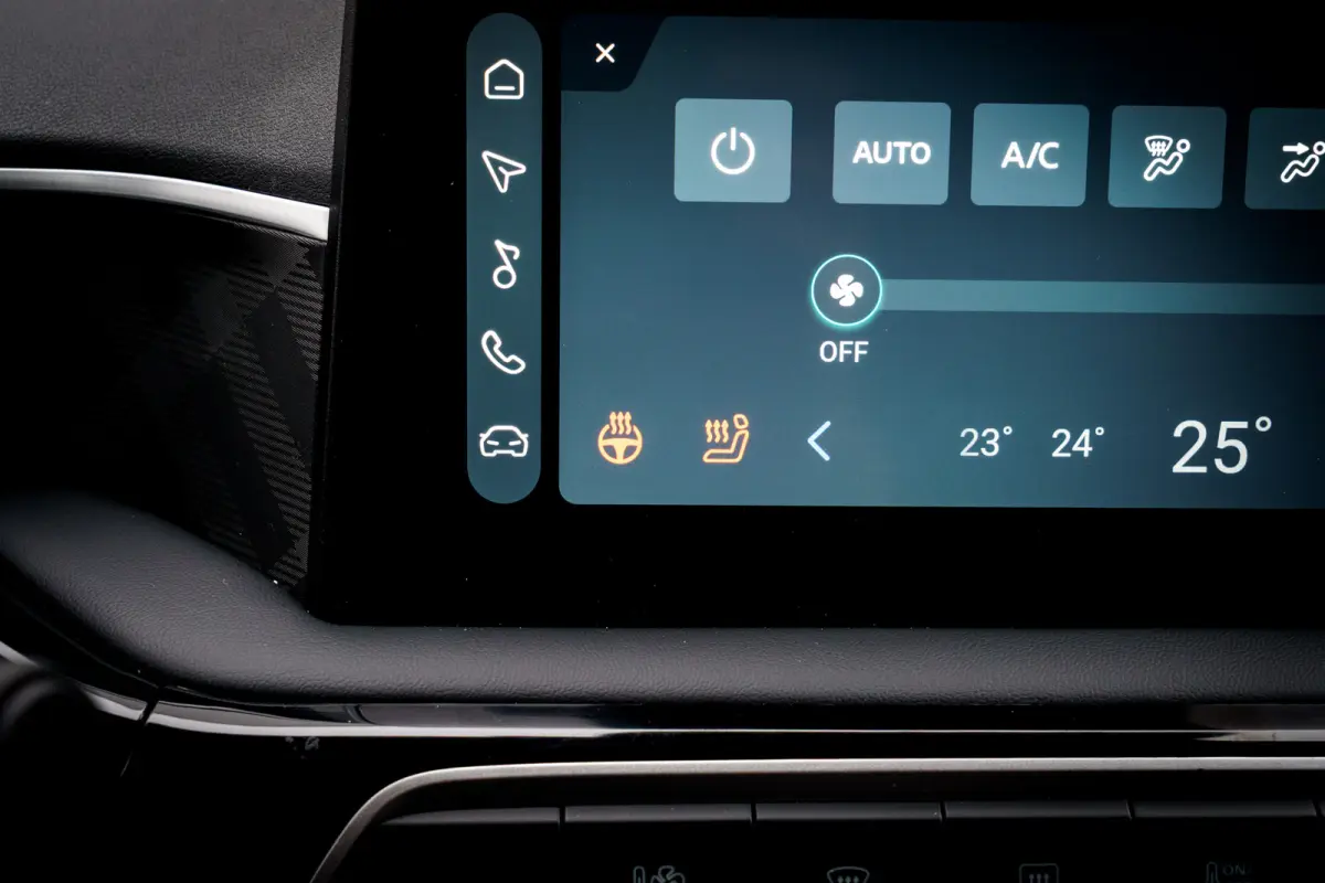 1.5 Hybrid+ Luxury | 360 Camera | Trekhaak | Adapt. Cruise | Carplay | Stoelverwarming