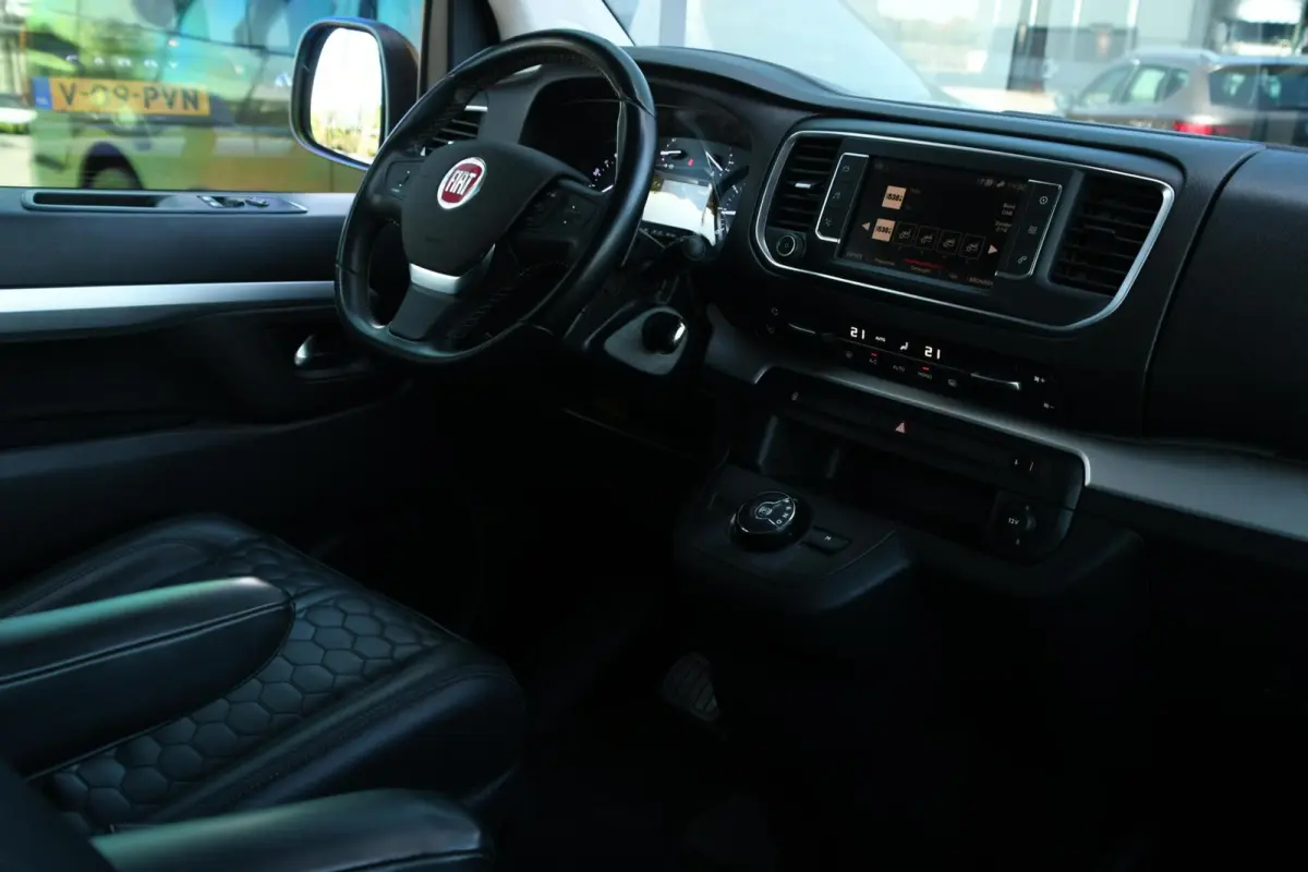 2.0 MultiJet L3H1 DC Business Pro+ LEDER | CARPLAY