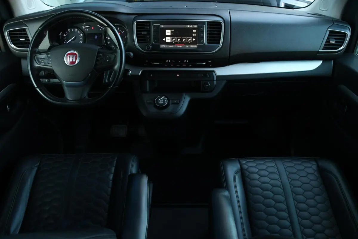 2.0 MultiJet L3H1 DC Business Pro+ LEDER | CARPLAY