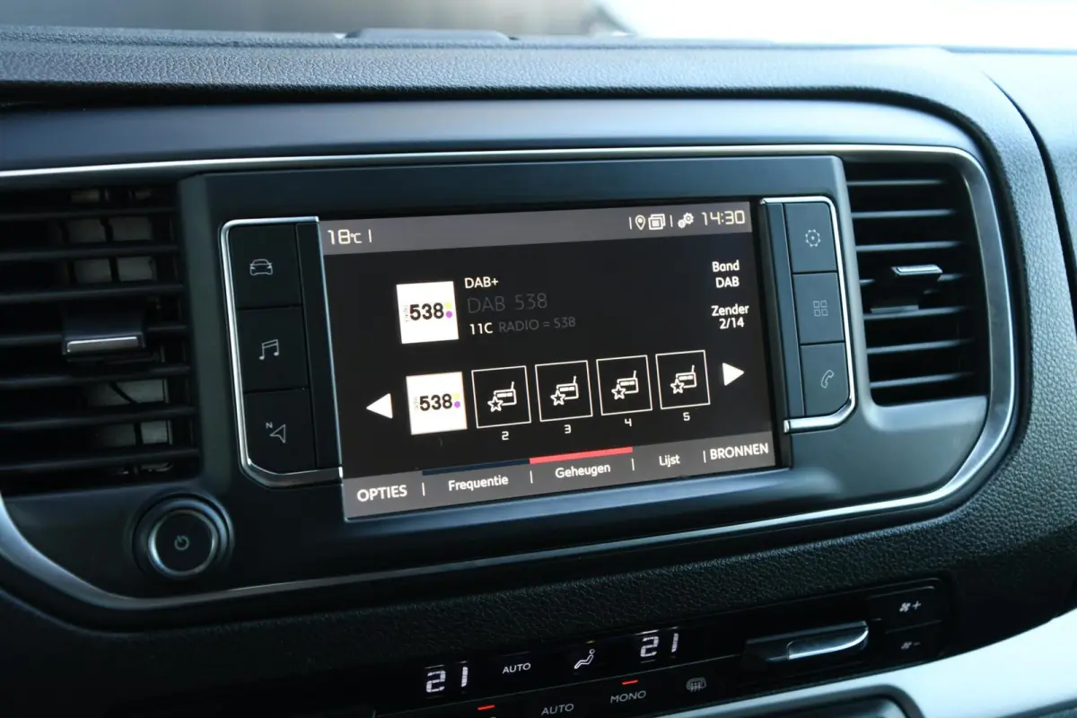 2.0 MultiJet L3H1 DC Business Pro+ LEDER | CARPLAY