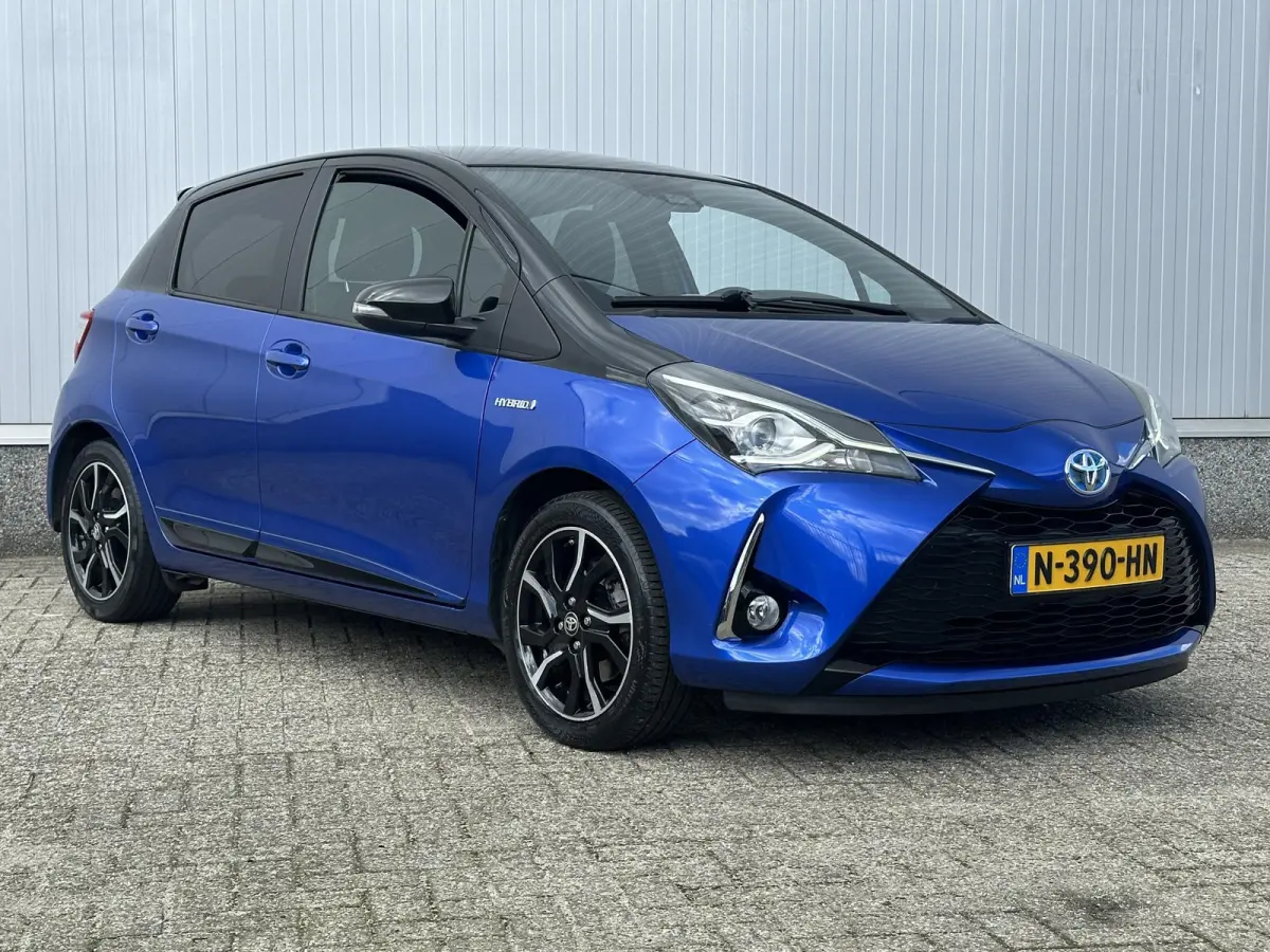 1.5 Hybrid Executive / Cruise Control / Fietsendrager Montagebeugel / Achteruitrijcamera / Keyless Entry /