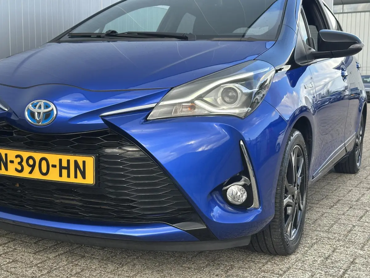 1.5 Hybrid Executive / Cruise Control / Fietsendrager Montagebeugel / Achteruitrijcamera / Keyless Entry /