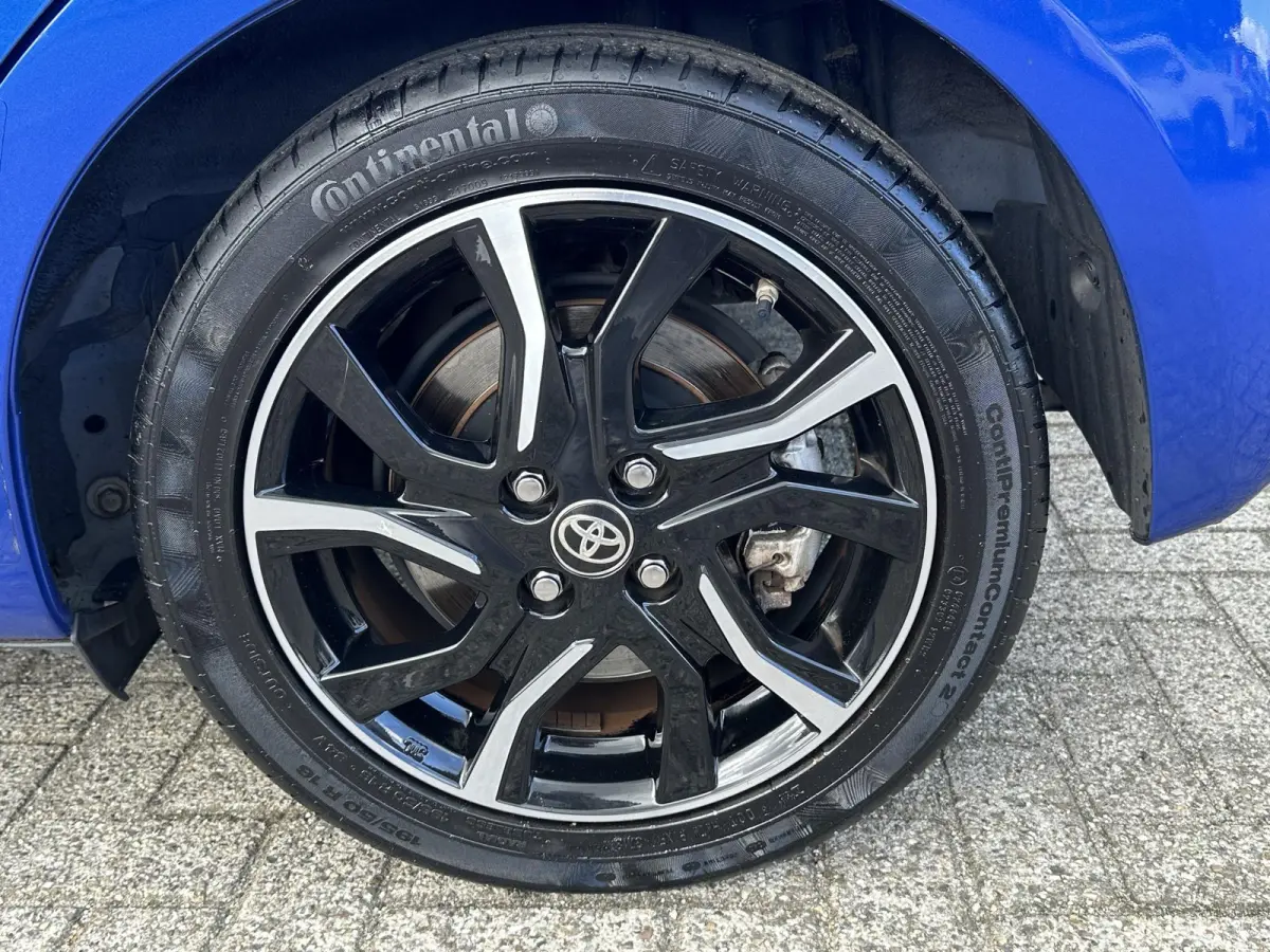 1.5 Hybrid Executive / Cruise Control / Fietsendrager Montagebeugel / Achteruitrijcamera / Keyless Entry /
