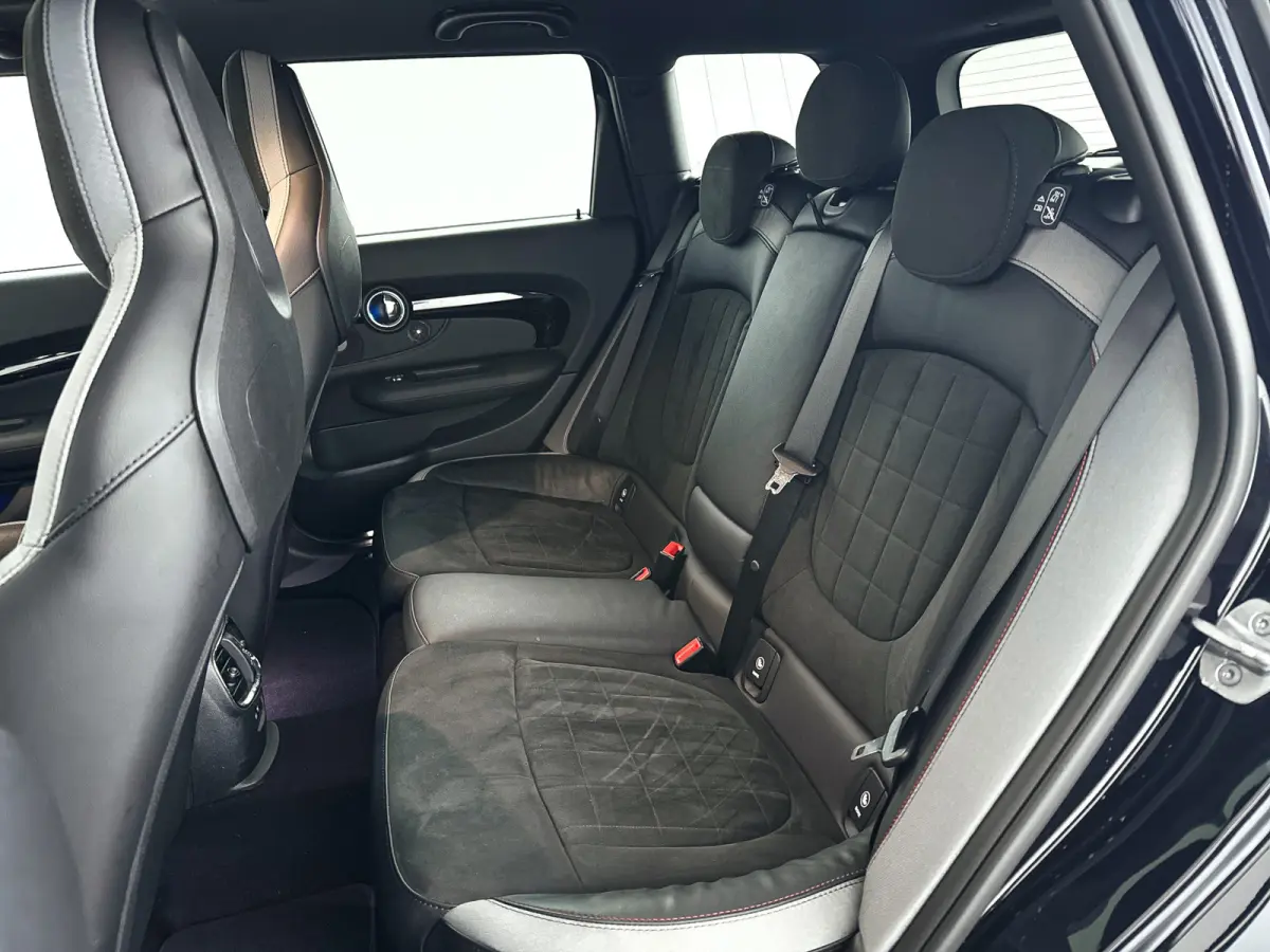 2.0 Cooper S Rockingham GT Edition | Panoramadak | Parkeercamera | Harman Kardon | Head-up display | Stoel- en stuurverwarming