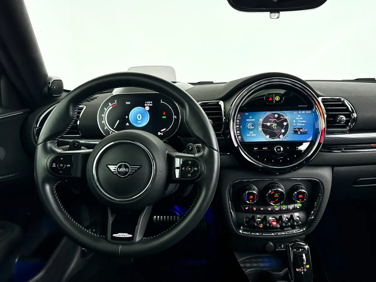 2.0 Cooper S Rockingham GT Edition | Panoramadak | Parkeercamera | Harman Kardon | Head-up display | Stoel- en stuurverwarming