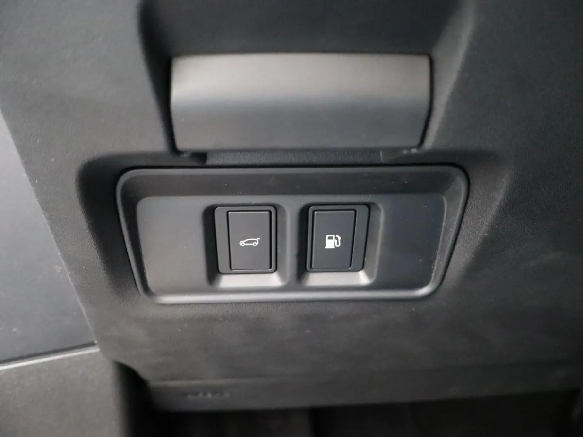 1.5 P270e PHEV AWD Hoxton Edition € 6100,- Voordeel!| Cold Climate Pack | Towing Pack |