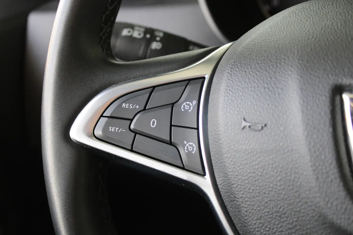 1.0 TCe Bi-Fuel Prestige | 1500 kg trekgewicht | Navigatie | Keyless entry & start | Dodehoek-detectie |
