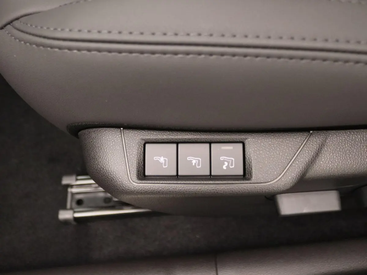Elettrica Sport Speciale 54 kWh | Navigatie | Techno Pack | Warmtepomp Two-Tone lak | Voorraad Voordeel | 2 + 6 Jaar Speciale Garantie! |