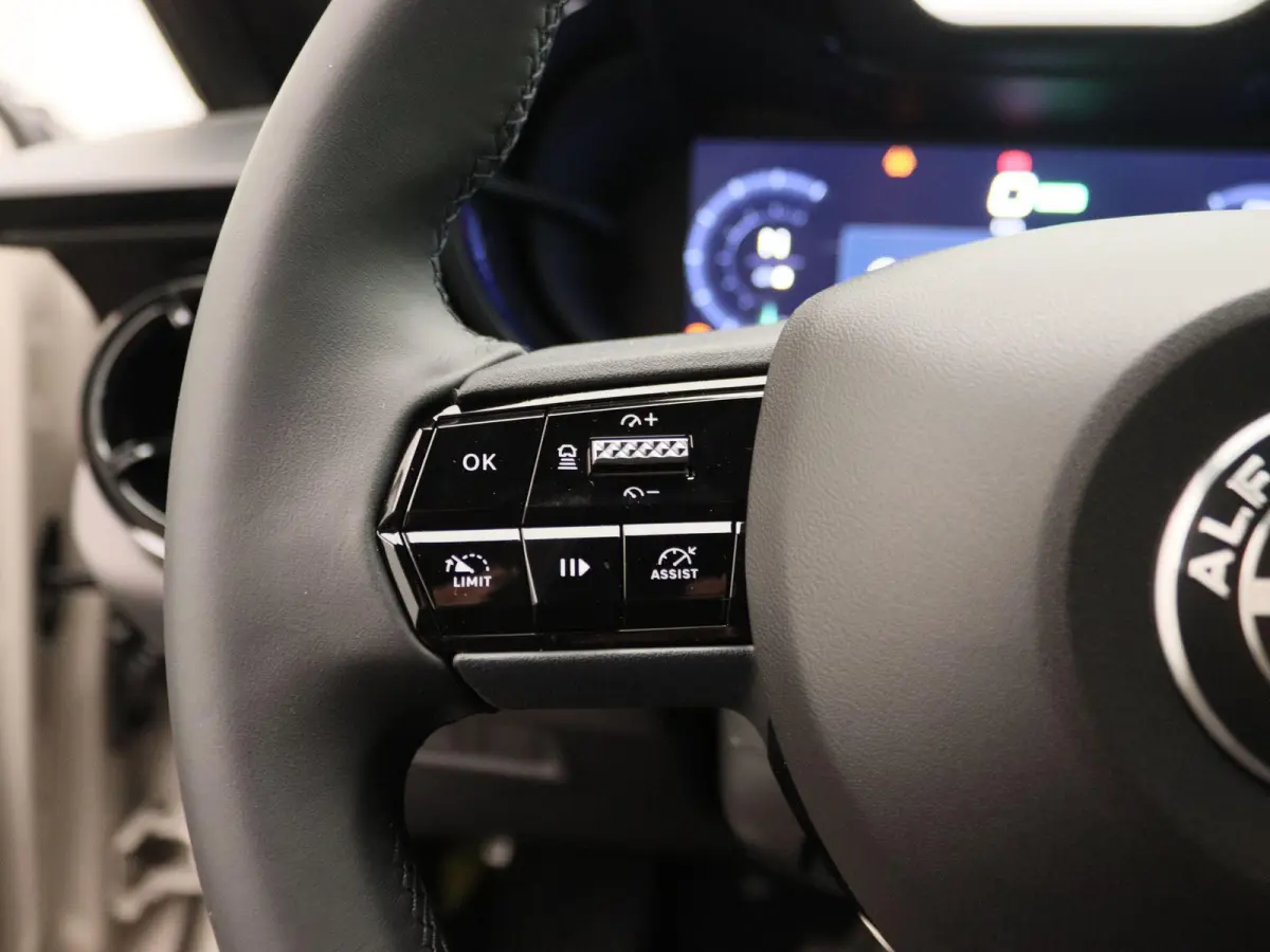 Elettrica Sport Speciale 54 kWh | Navigatie | Techno Pack | Warmtepomp Two-Tone lak | Voorraad Voordeel | 2 + 6 Jaar Speciale Garantie! |