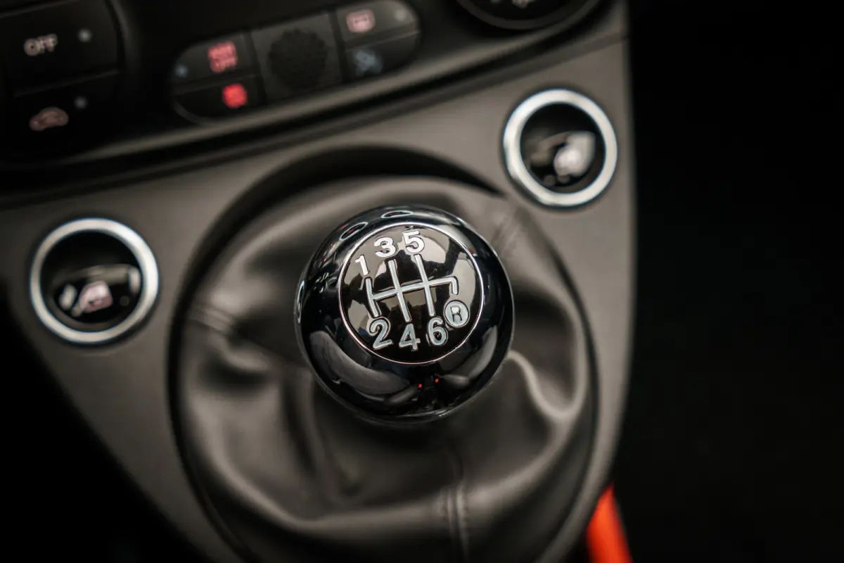 1.0 Hybrid Sport | Panoramadak | 34.079 Km! | Sportstoelen | PDC | Cruise Control