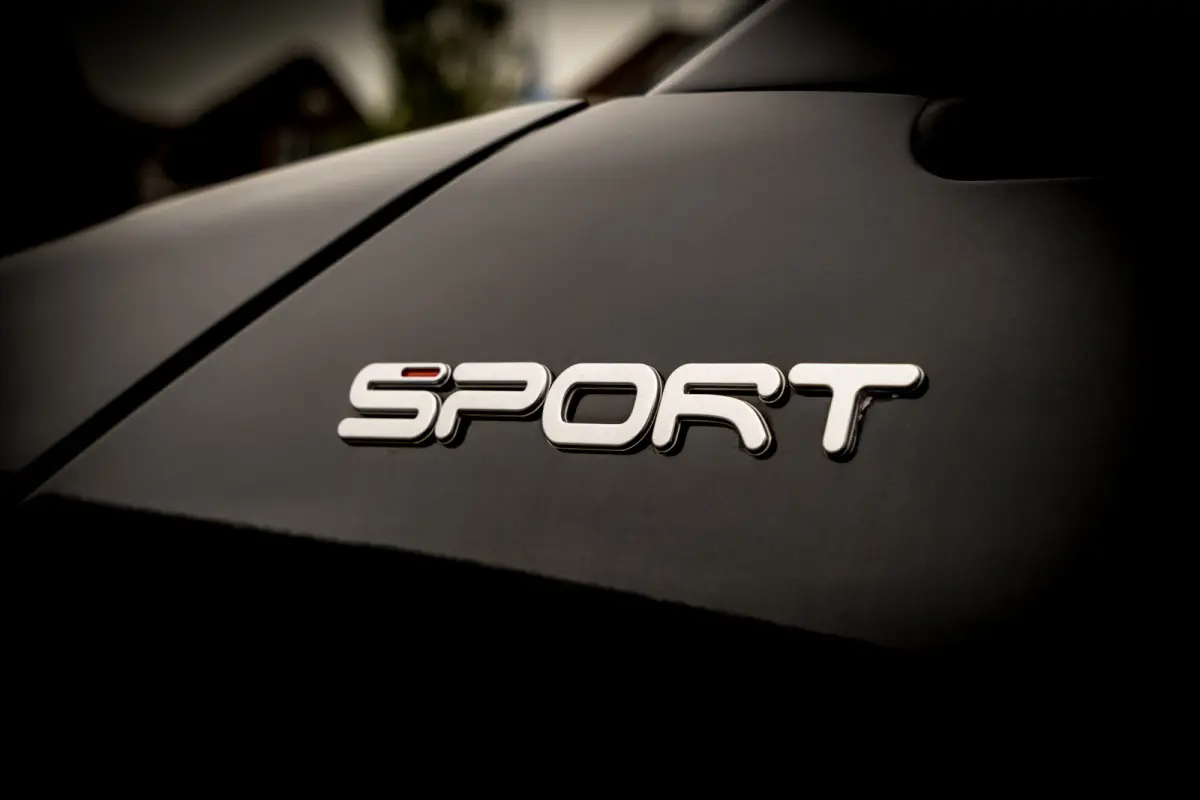 1.0 Hybrid Sport | Panoramadak | 34.079 Km! | Sportstoelen | PDC | Cruise Control