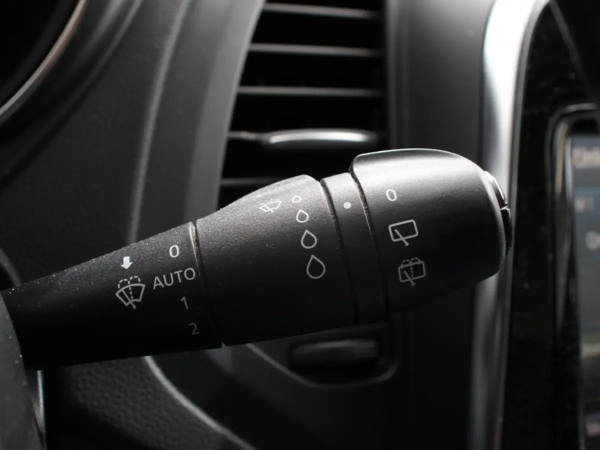 1.3 TCe Intens Automaat Climate control, Navigatiesysteem, Achteruitrijcamera LM velgen Trekhaak